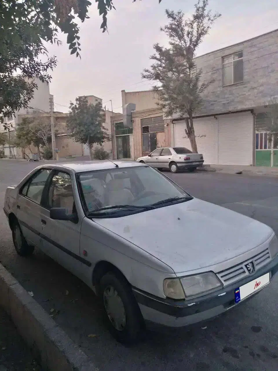 پژو ۴۰۵ بنزینی|خودرو سواری و وانت|دامغان, |دیوار