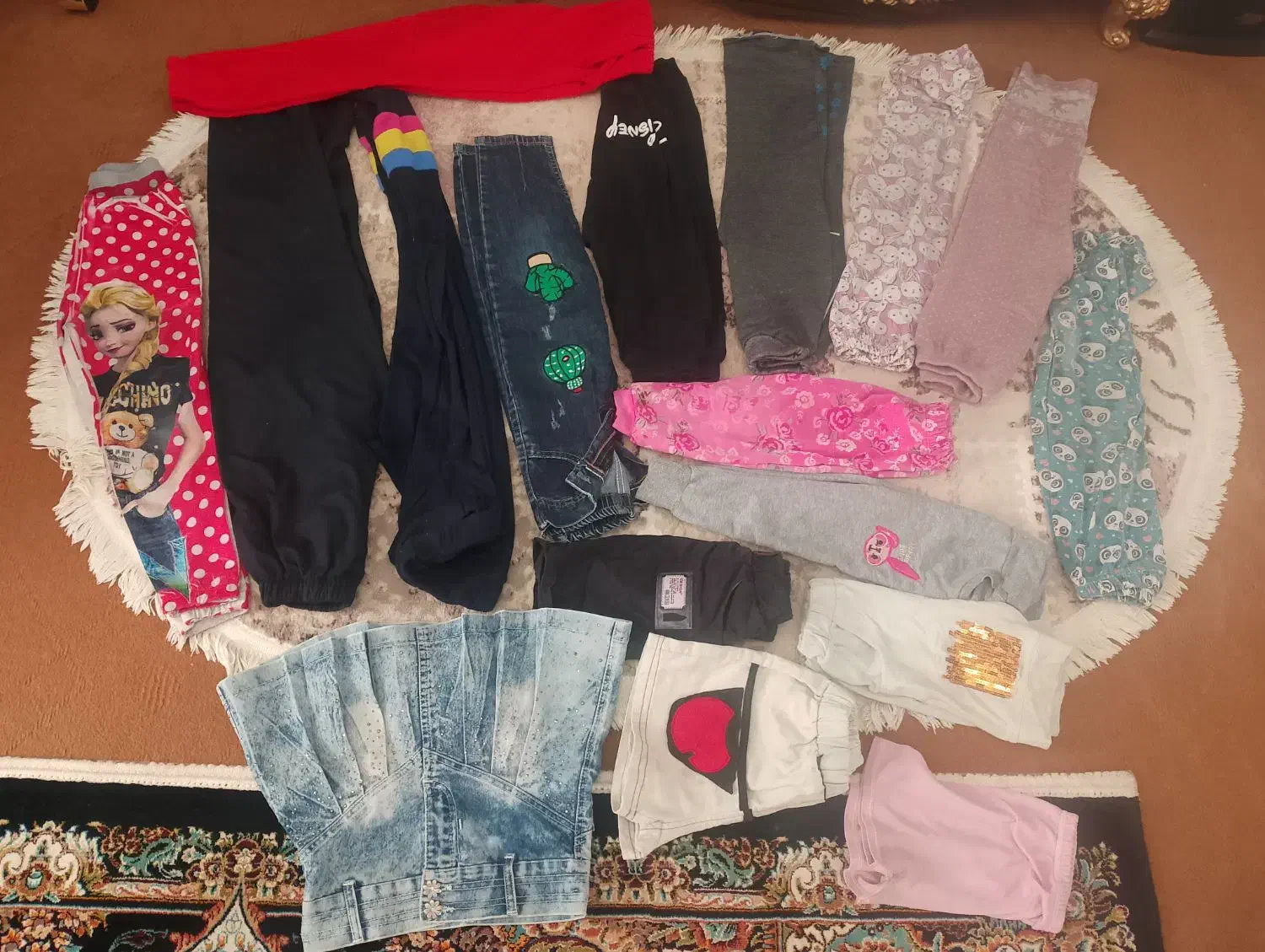 لباس بچه گانه|کفش و لباس بچه|خسروشاه, |دیوار