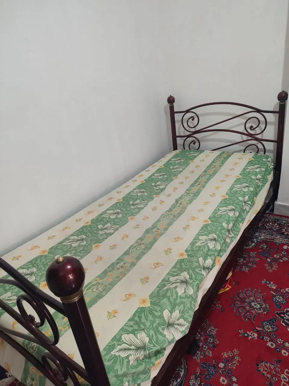 تخت یه نفره|تخت و سرویس خواب|رستم‌آباد, |دیوار