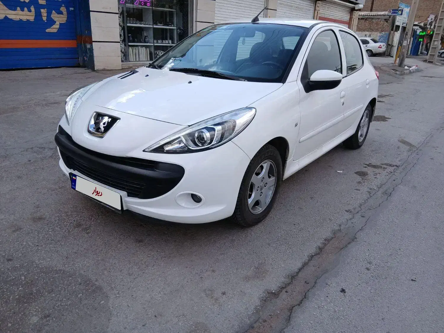 پژو۲۰۷ کم کار سند تک برگ|خودرو سواری و وانت|کرمان, |دیوار