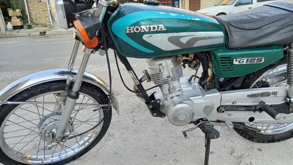 موتور ۸۳ نامی|موتورسیکلت|چهارباغ, |دیوار