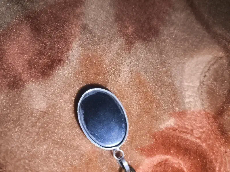 گردن بند نقره با سنگ حدید|زیورآلات و اکسسوری|خوی, |دیوار