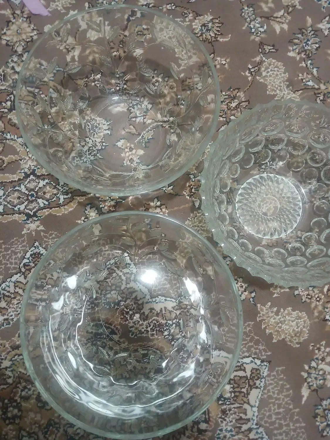 مقداری ظرف فروش به علت کمبودجا|ظروف سرو و پذیرایی|بروجرد, |دیوار