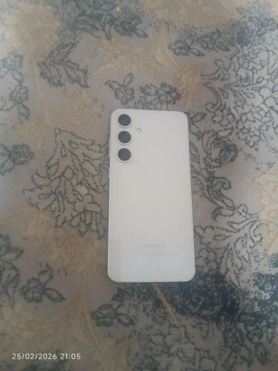 s24fe|موبایل|شیراز, سیاه سنگ|دیوار