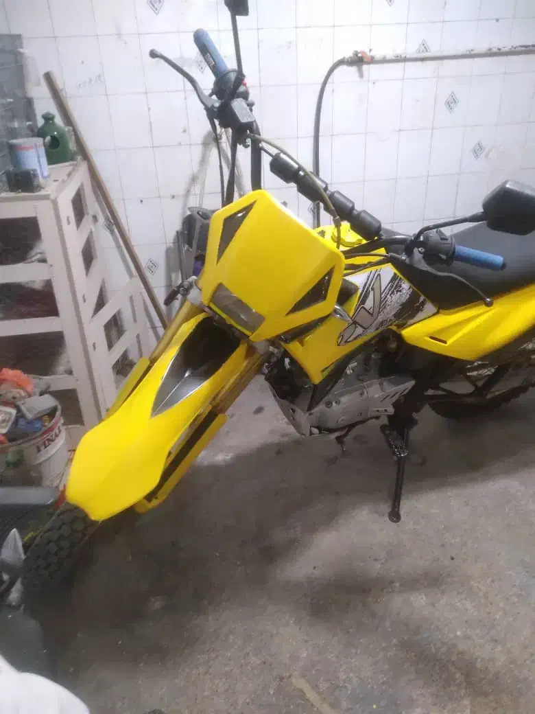 موتورسیکلت روان qm200 اصلی|موتورسیکلت|کرج, کرج نو|دیوار