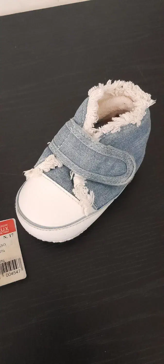 کفش نوازدی برند فقط سه بار پاش کردیم|کفش و لباس بچه|اردبیل, |دیوار