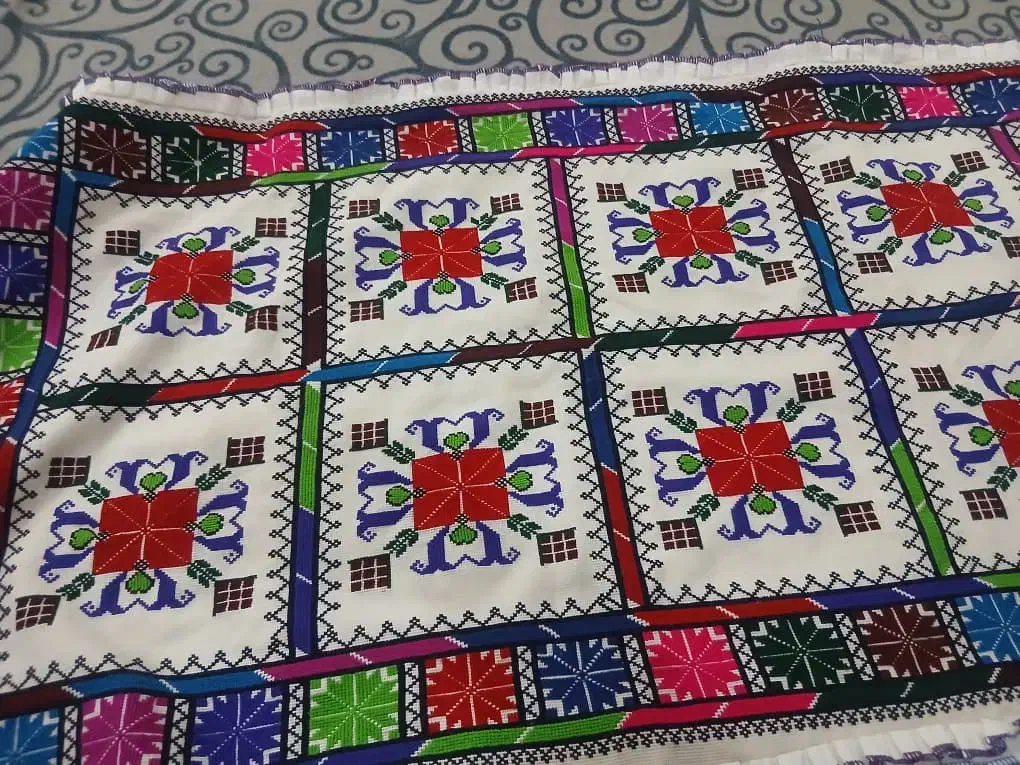 پشتی نو|پشتی|زاهدان, |دیوار