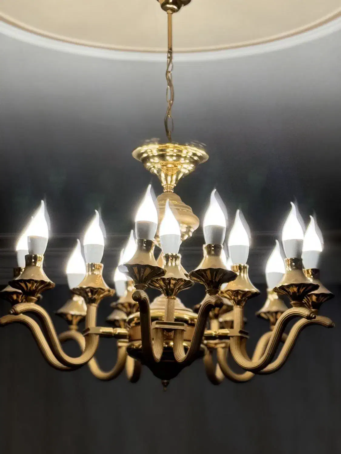 فروش فوق‌العاده لوستر|لوستر و چراغ آویز|بروجرد, |دیوار