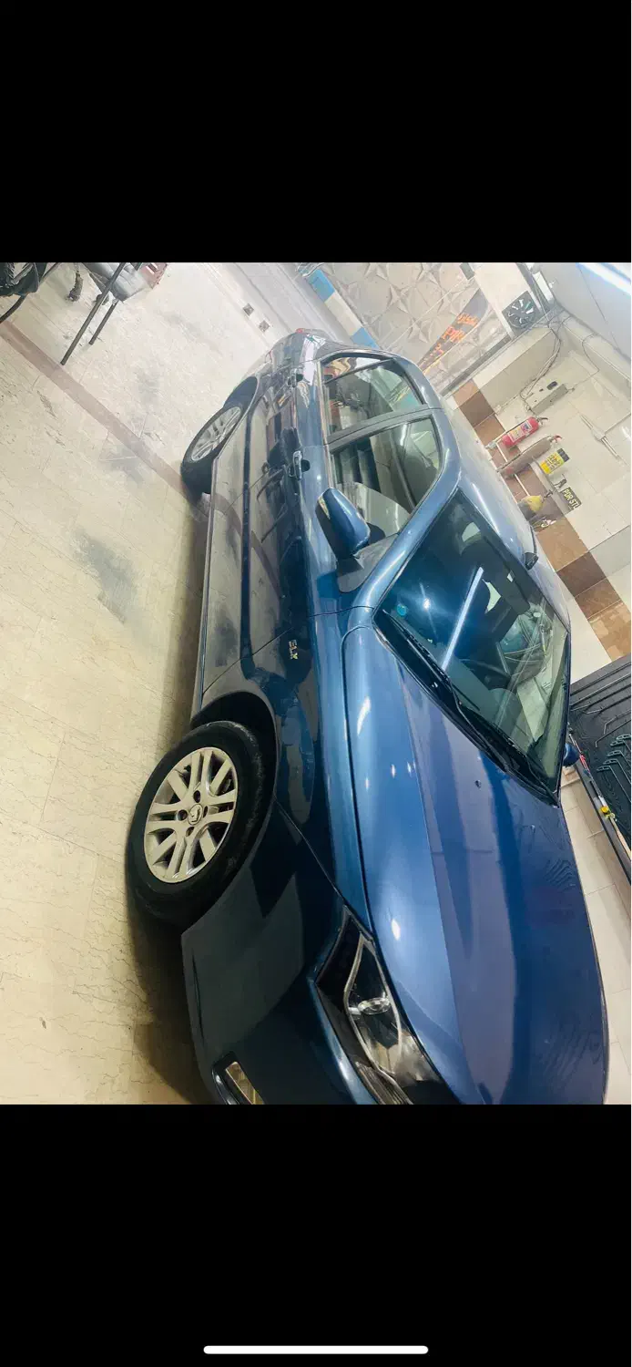 دنا ابی|خودرو سواری و وانت|اندیشه, اندیشه فاز ۱|دیوار