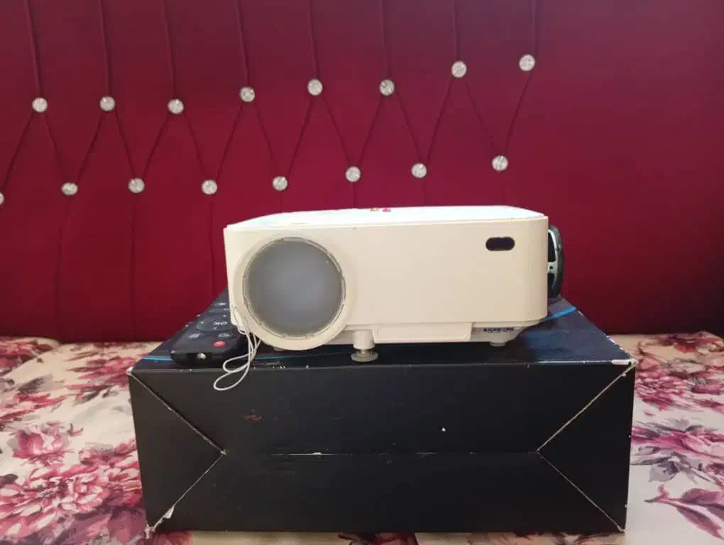 ویدیو پروژکتور|تلویزیون و پروژکتور|شهرکرد, |دیوار