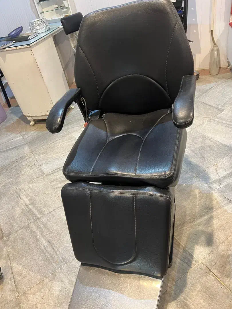 صندلی برقی آرایشگاه|آرایشگاه و سالنهای زیبایی|تهران, شهرک فردوس (حسینی)|دیوار