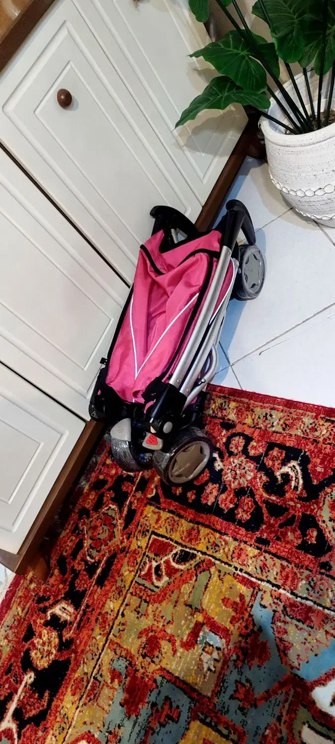 کالسکه مسافرتی هواپیمایی کابین سایزمکسی کوزی سبک|کالسکه و لوازم جانبی|تهران, سردارجنگل|دیوار