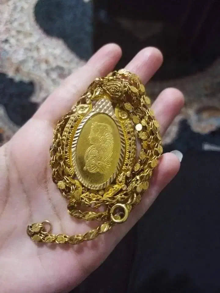 طلا دسته دوم بدون اجرت ومالیات|جواهرات|زاهدان, |دیوار