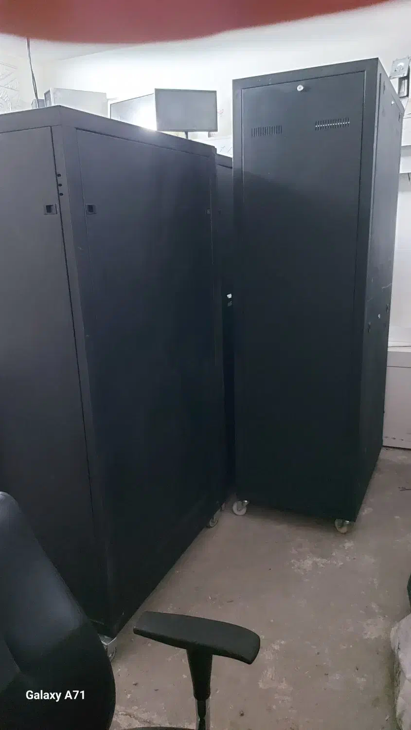 دنیای رک شبکه استوک در حد نو|مودم و تجهیزات شبکه|تهران, شهرک استقلال|دیوار