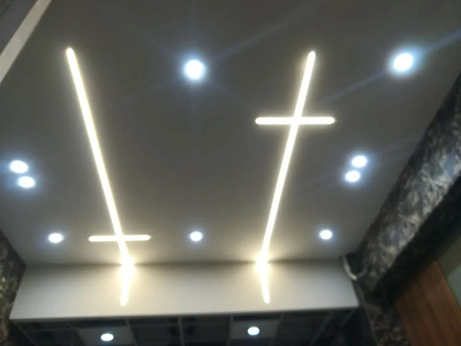 نیازمند شاگرد جهت کار کناف|استخدام معماری، عمران و ساختمانی|کازرون, |دیوار