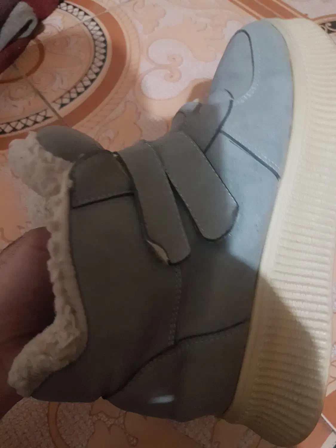 کفش‌زنانه‌چرم‌سبک‌‌اصل۳۸|کیف، کفش، کمربند|کرمانشاه, |دیوار