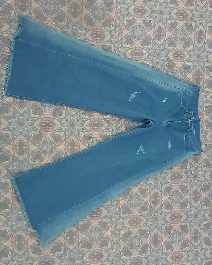 شلوار لی|لباس|کرج, شهرک پردیسان|دیوار