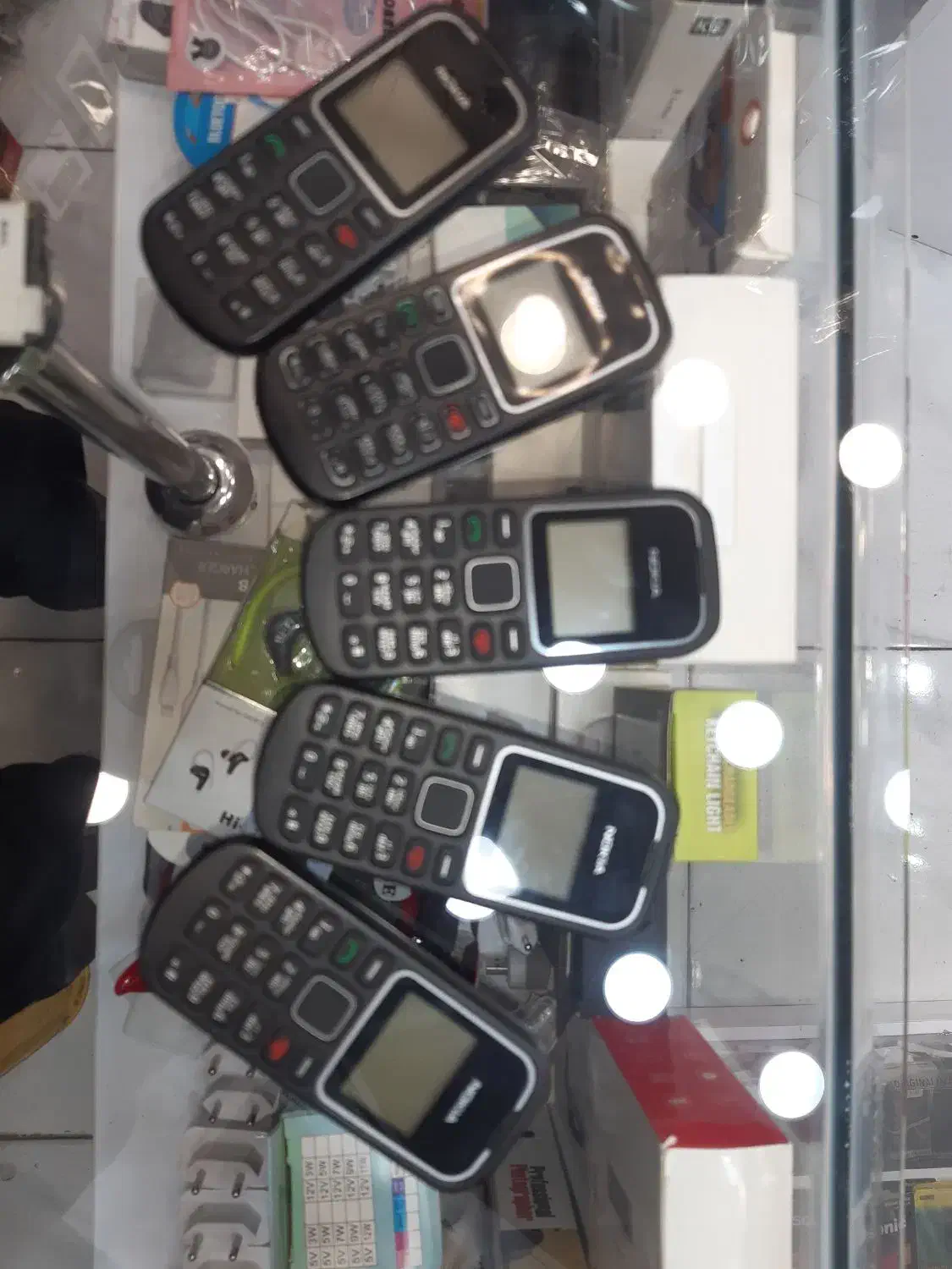 گوشی نوکیا ۱۲۸۰|موبایل|اصفهان, گلزار|دیوار