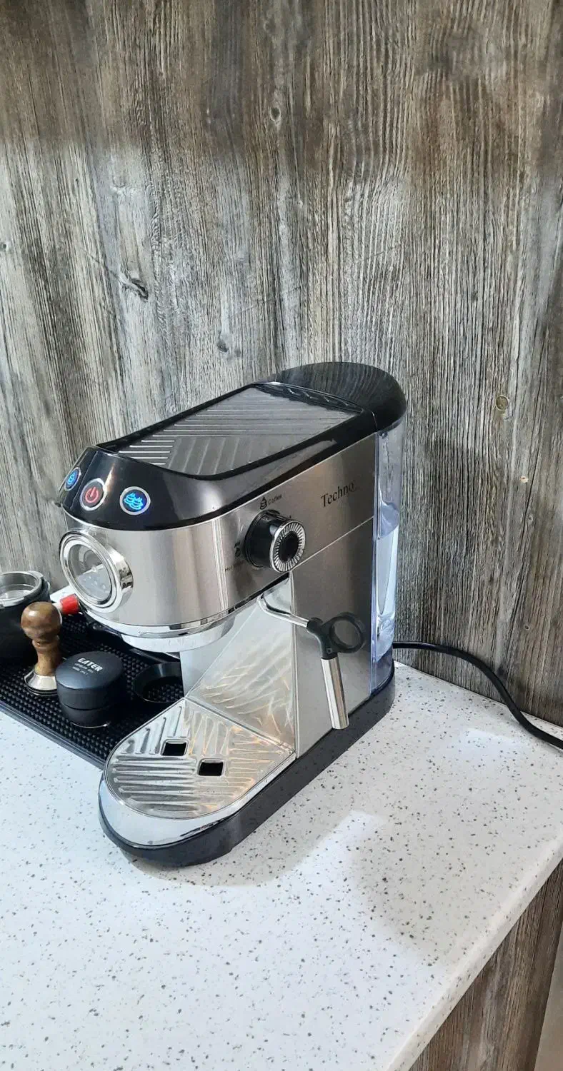 دستگاه اسپرسوساز برند تکنو|سماور، چایساز، قهوهساز|اسلامشهر, شهرک واوان|دیوار
