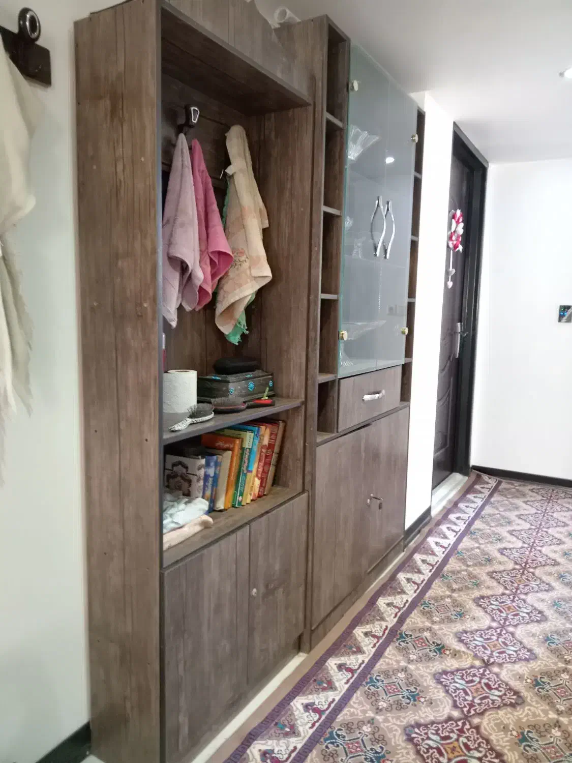 کمدویتراندار وجاکفشی|جاکفشی، کمد، دراور|قم, باغ شریفی|دیوار