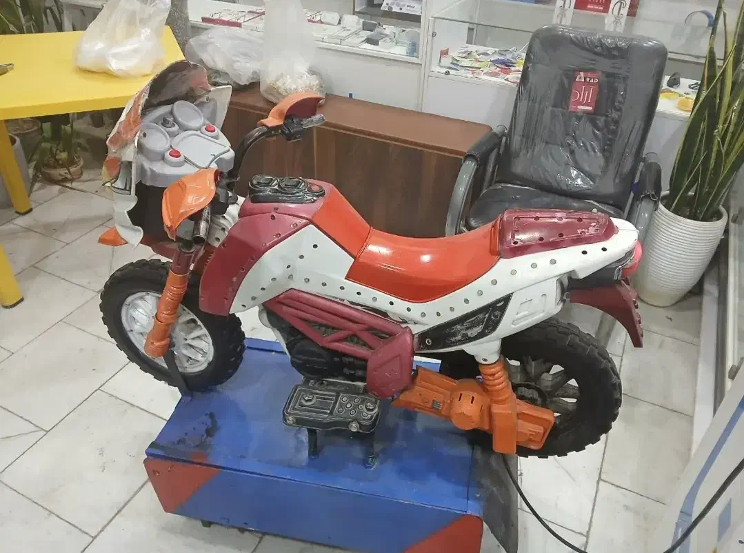 موتور موزیکال سالم|اسباب‌‌بازی|هشتگرد, شهرک راه آهن|دیوار