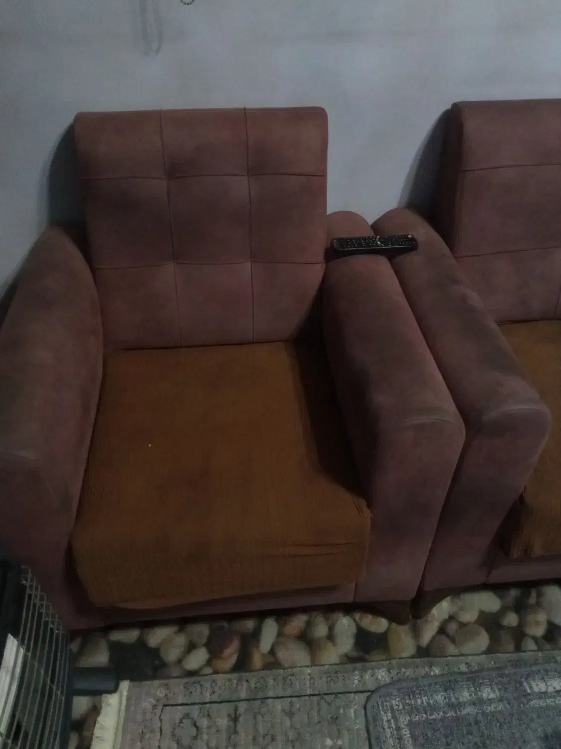 مبل|مبلمان خانگی و میز عسلی|صدرا-فارس, فاز ۱|دیوار