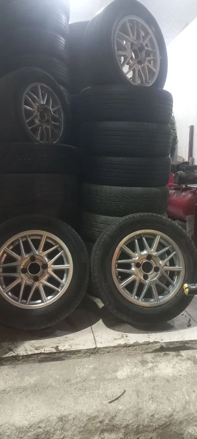 رینگ ۱۵ خرچنگی با لاستیک دست دوم|قطعات یدکی و لوازم جانبی|یاسوج, |دیوار