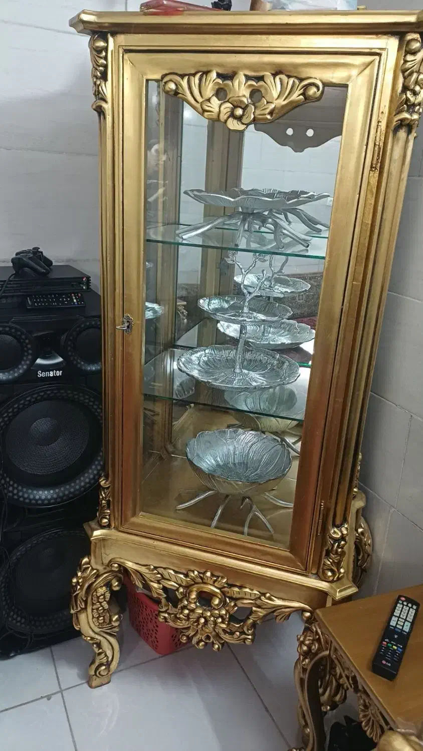 بوفه ،گنجه پای فیلی چوب راش ورق طلا|بوفه، ویترین، کنسول|مشهد, طلاب|دیوار