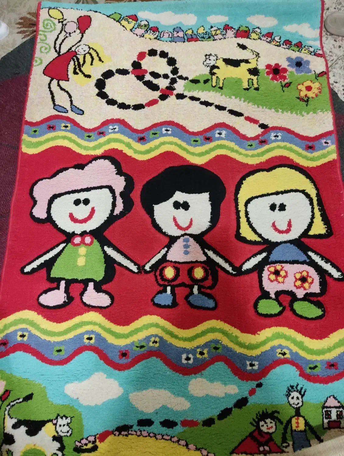 فرش کودک|فرش|لاهیجان, شیشه گران|دیوار