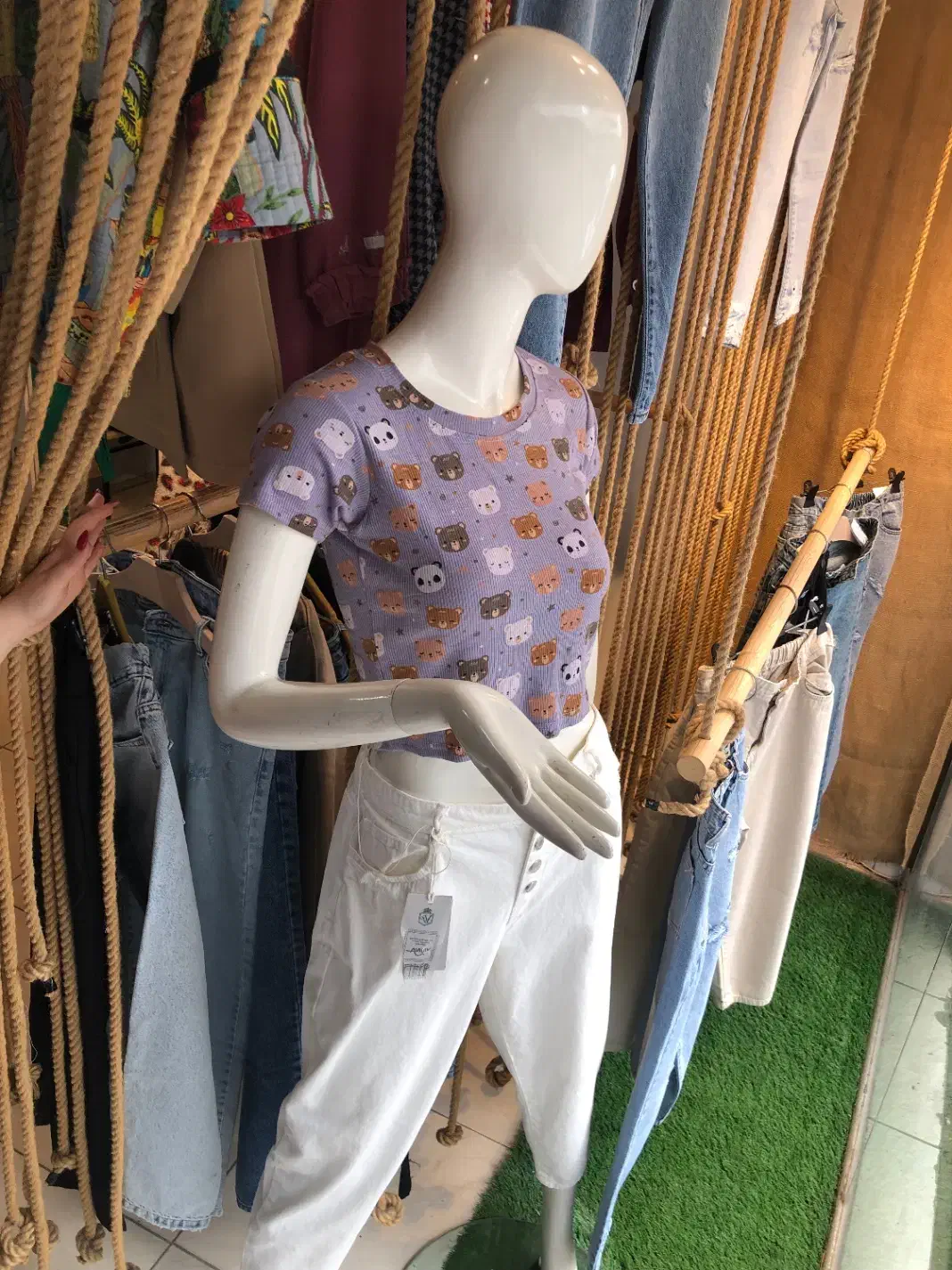 آیینه لامپدار، مانکن زنانه|فروشگاه و مغازه|لاهیجان, امیرشهید|دیوار