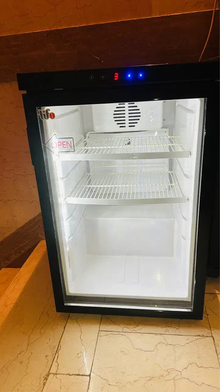 یخچال ۵ فوت تیفو زیرکانتری کوچک رومیزی مینی شوکیک|یخچال و فریزر|تهران, حافظیه|دیوار