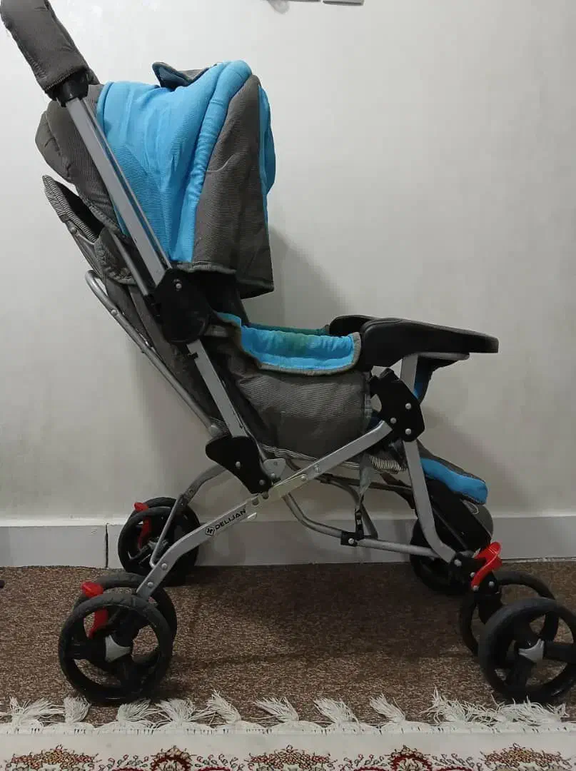 کالسکه بچه تاشو . مارک دلیجان . نو|کالسکه و لوازم جانبی|مسجد سلیمان, |دیوار