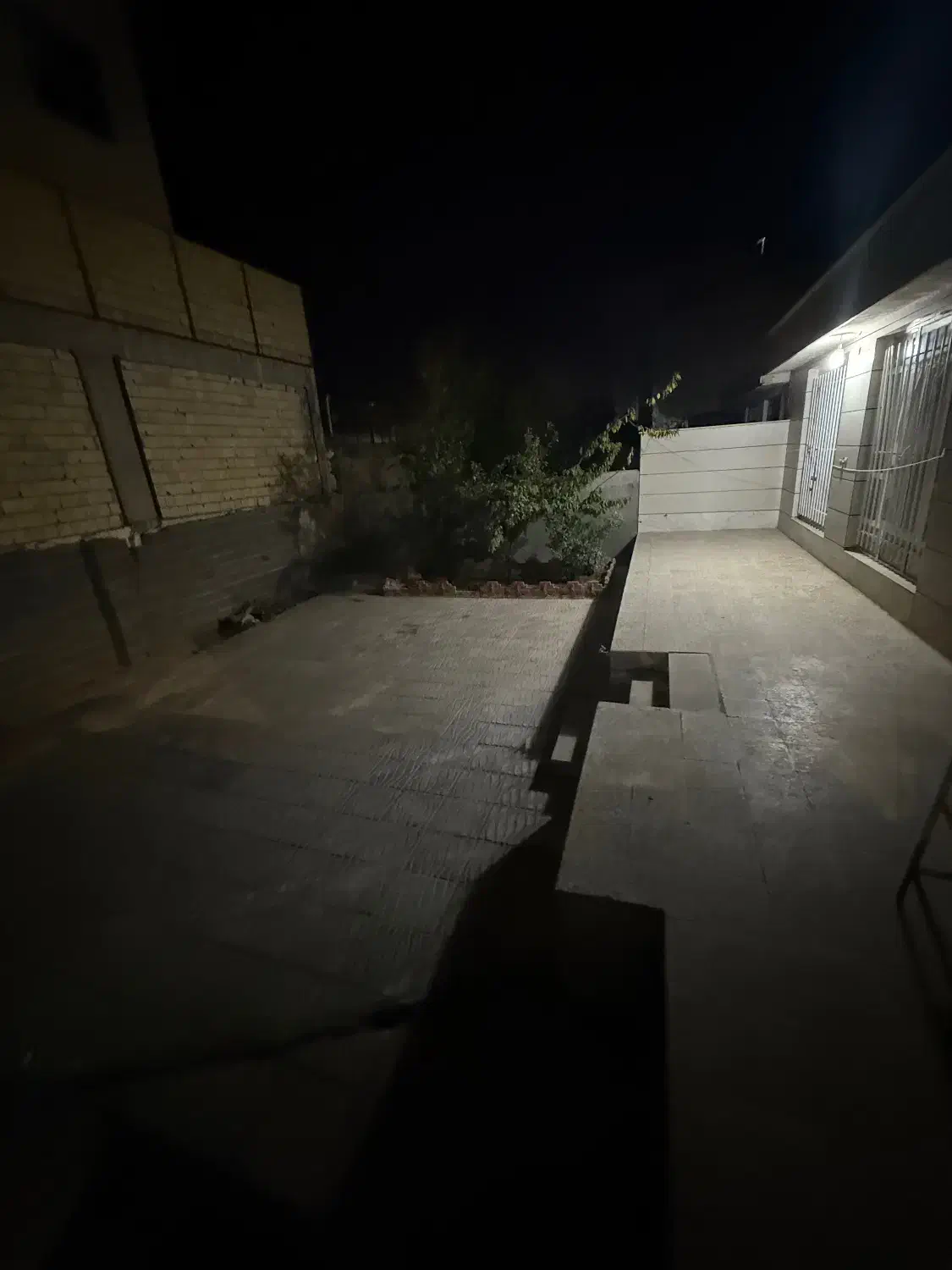 اجاره ویلایی ۳۰۰ متری محدوده راهنمایی|اجارهٔ خانه و ویلا|یاسوج, |دیوار