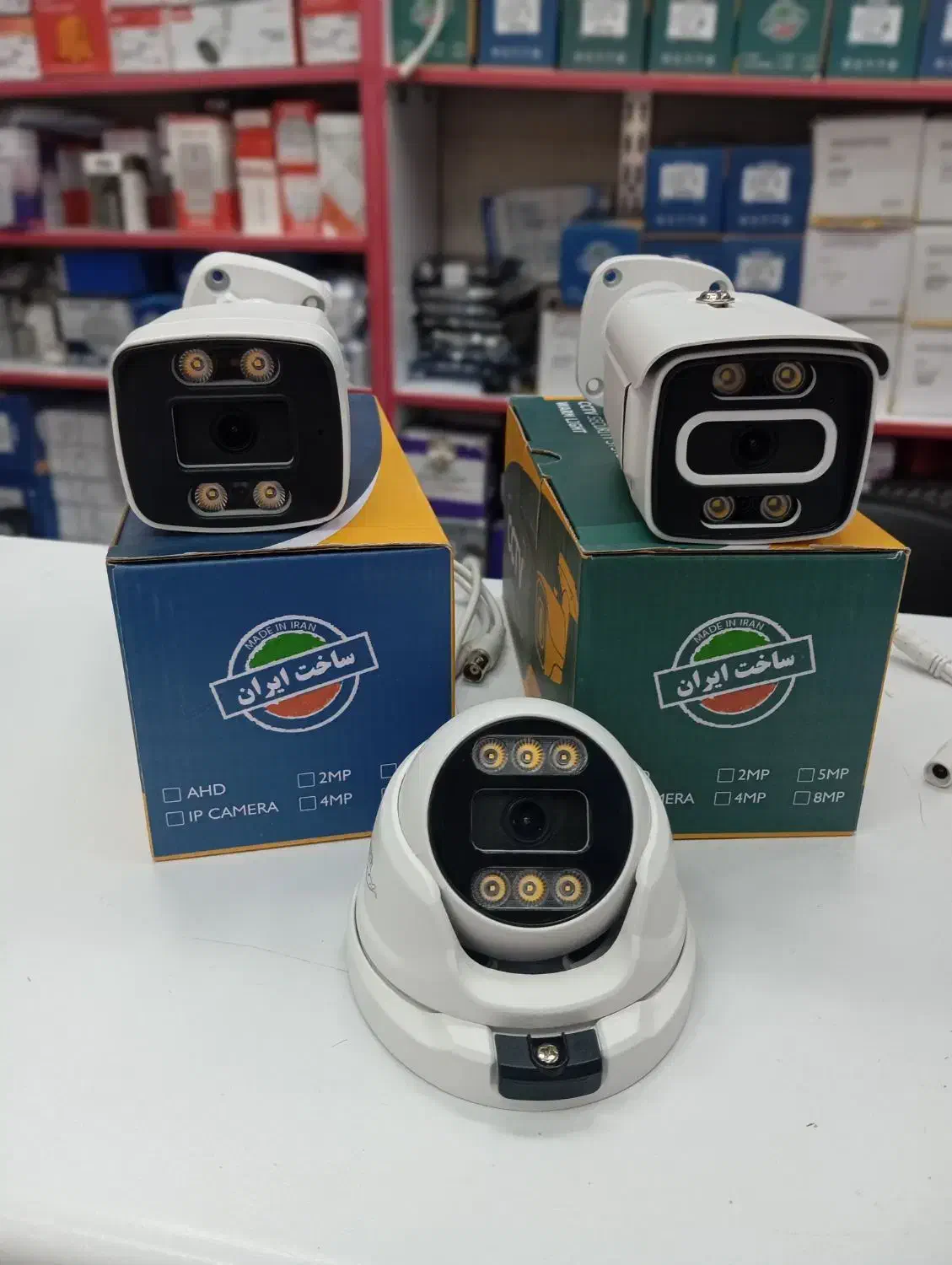 کارگر .کارمند|استخدام خدمات فروشگاه و رستوران|تهران, لاله زار|دیوار