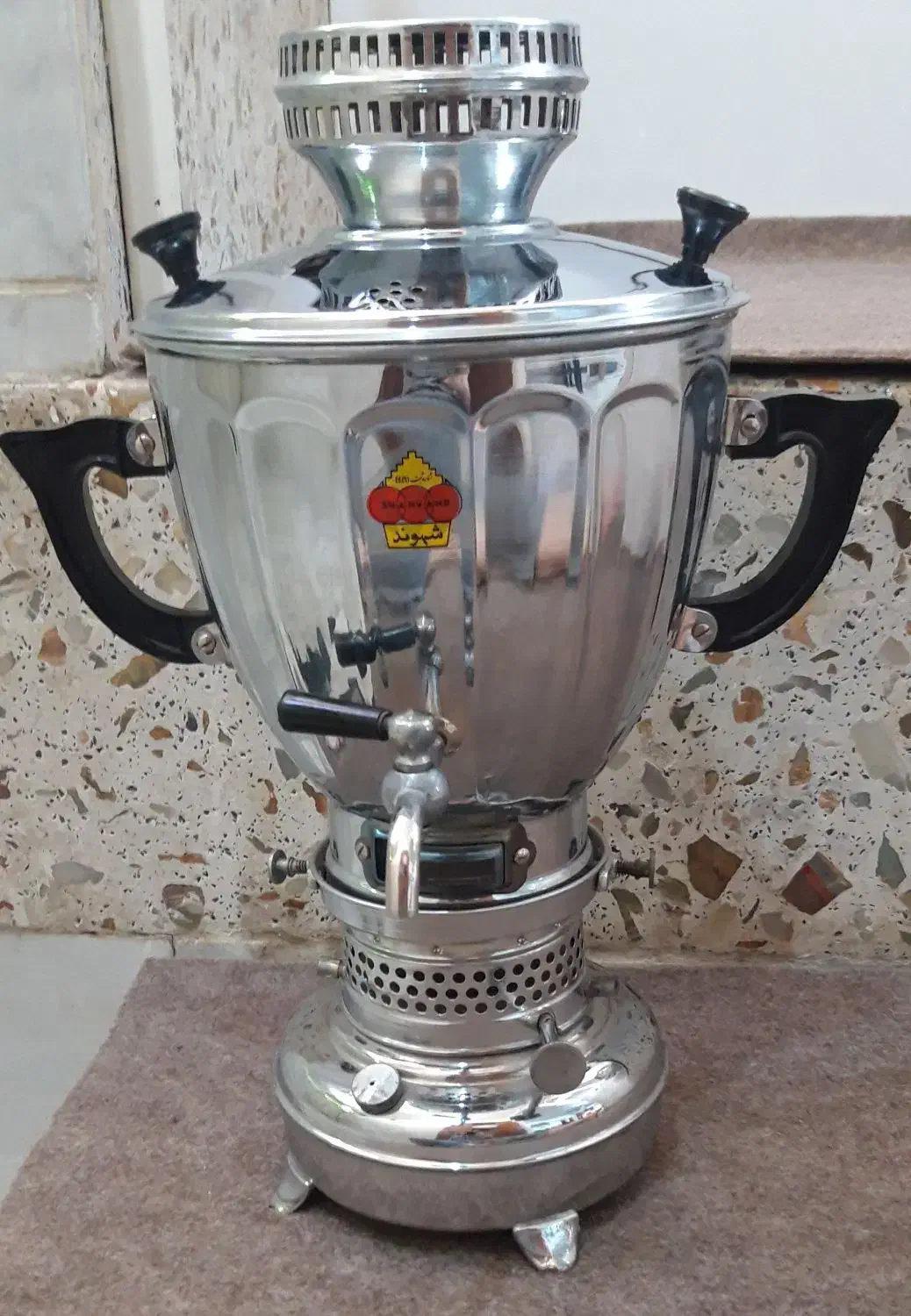 سماور نفتی نو قابل تبدیل به گازی|سماور، چای‌ساز، قهوه‌ساز|یزد, |دیوار