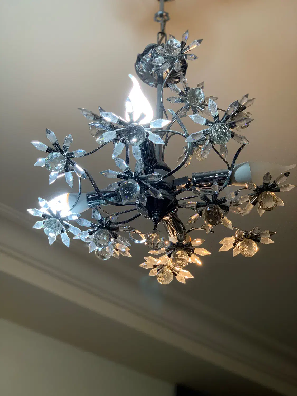 فروش لوستر کریستالی طرح گل|لوستر و چراغ آویز|رشت, دیلمان|دیوار