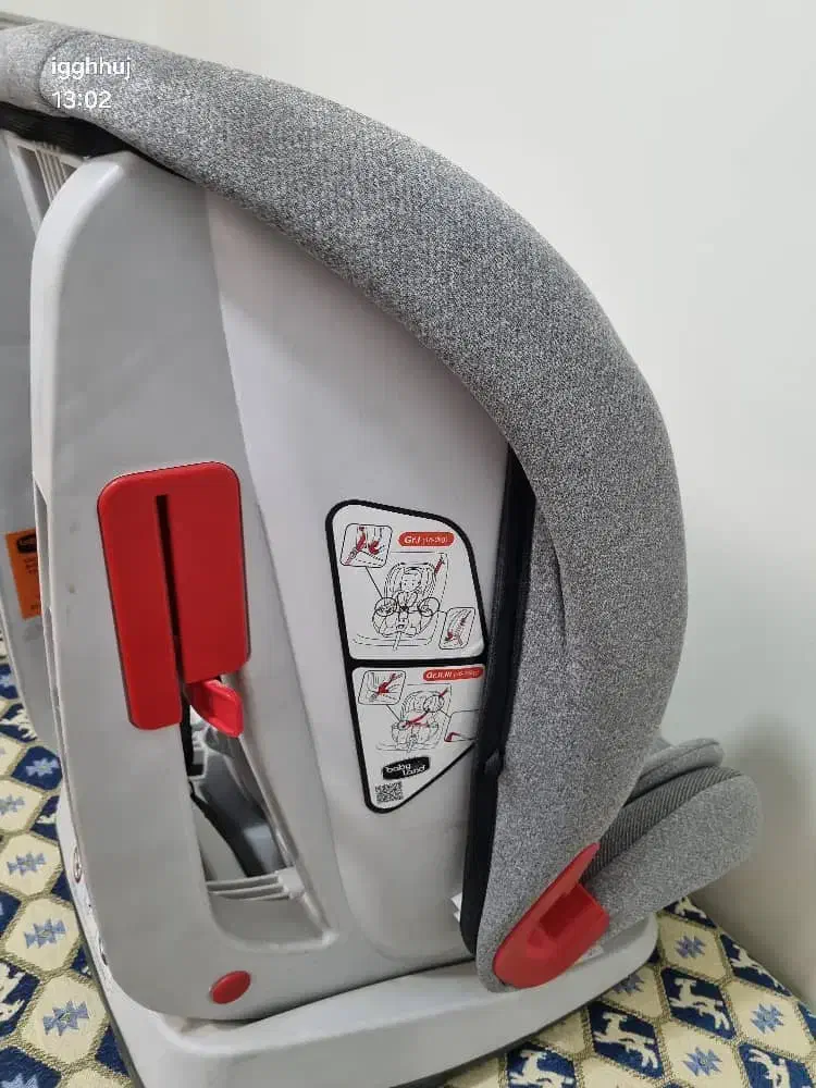 صندلی کودک ماشین|تخت و صندلی بچه|همدان, |دیوار