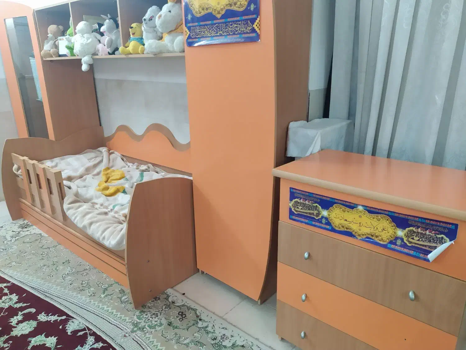 تخت/ کمد/ درآور/ کودک / نوجوان|تخت و سرویس خواب|یزد, |دیوار