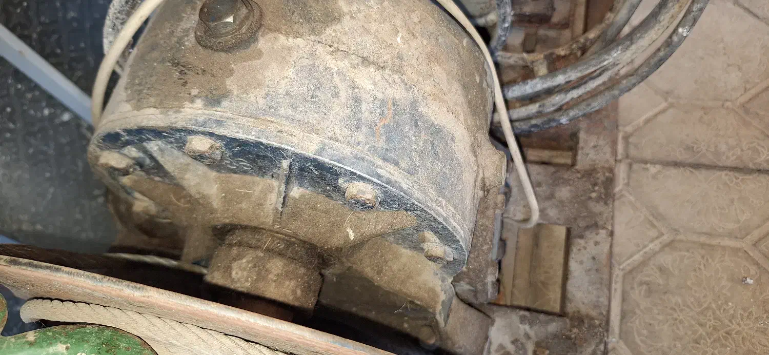 دینام سه فاز ۳اسب .گیربکس .چرخ قرقره وسیم بکسر|مصالح و تجهیزات ساختمان|مرند, |دیوار