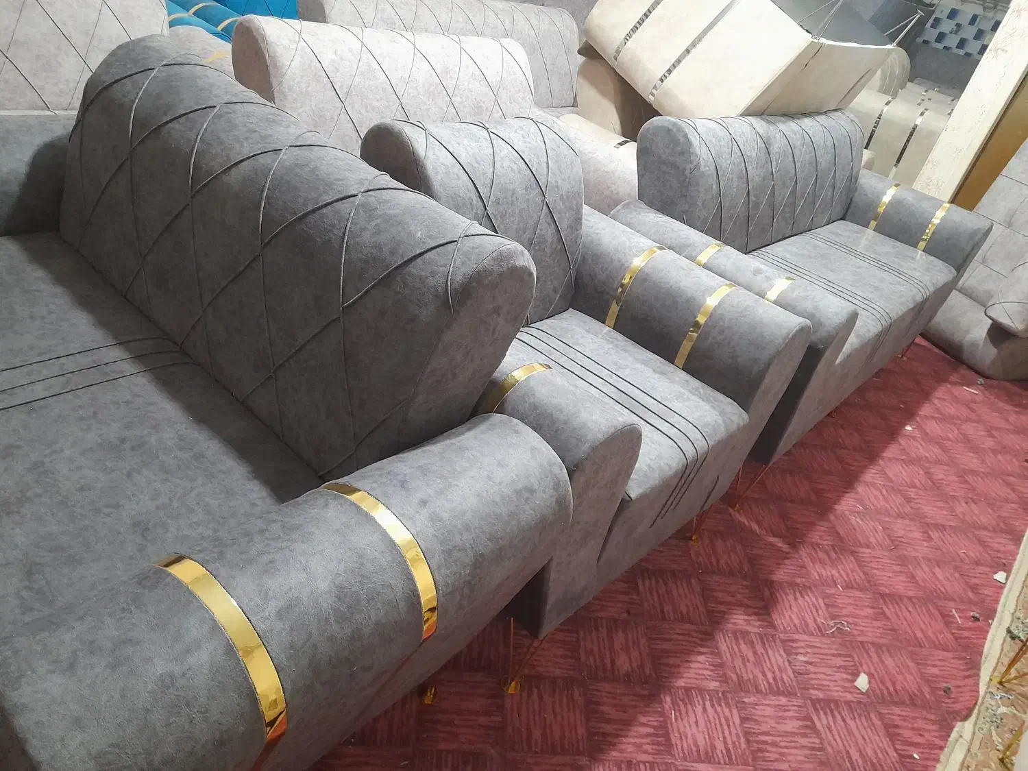 نصف قیمت به دلیل انبارگردانی|مبلمان خانگی و میز عسلی|نیشابور, ابراهیم ادهم|دیوار