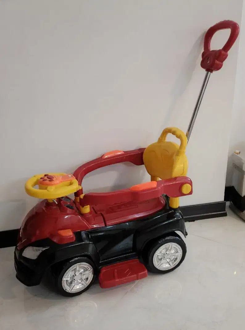 ماشین حمل کودک|اسباب و اثاث بچه|گلبهار, شهر جدید گلبهار|دیوار