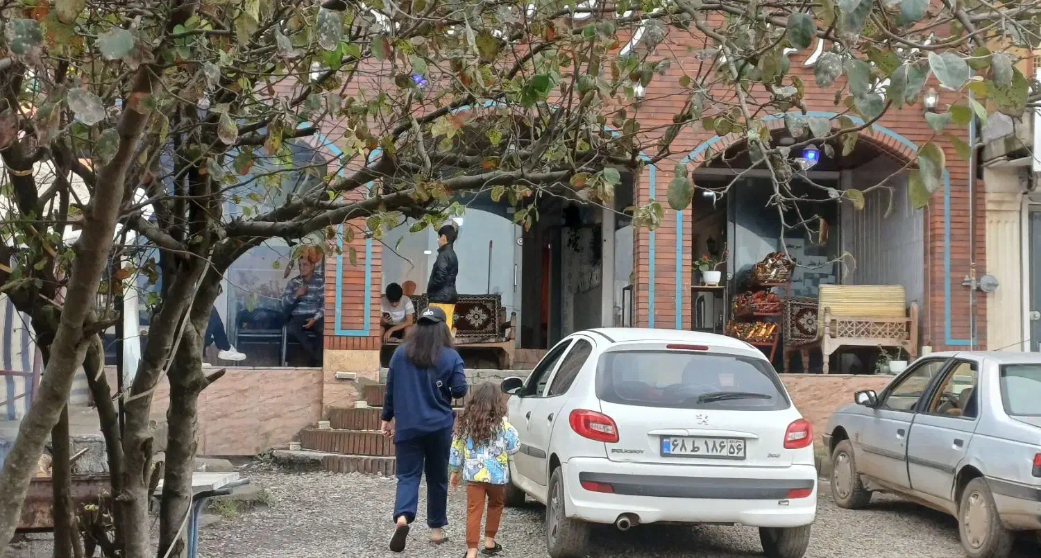 اگهی همکاری جهت کار در سفره خانه|استخدام خدمات فروشگاه و رستوران|بره‌سر, |دیوار