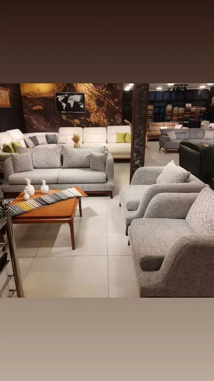 مبلمان کلاسیک «زیبایی خیره کننده »نماد تجمل*|مبلمان خانگی و میز عسلی|یزد, |دیوار