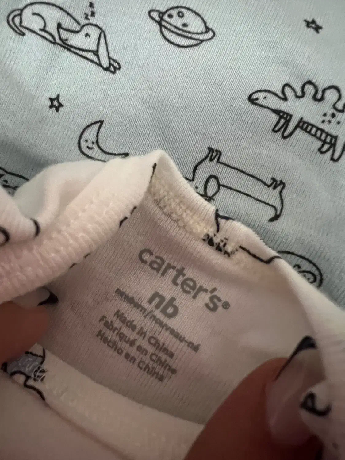 لباس نوزاد|کفش و لباس بچه|تهران, فلسطین (میدان انقلاب)|دیوار