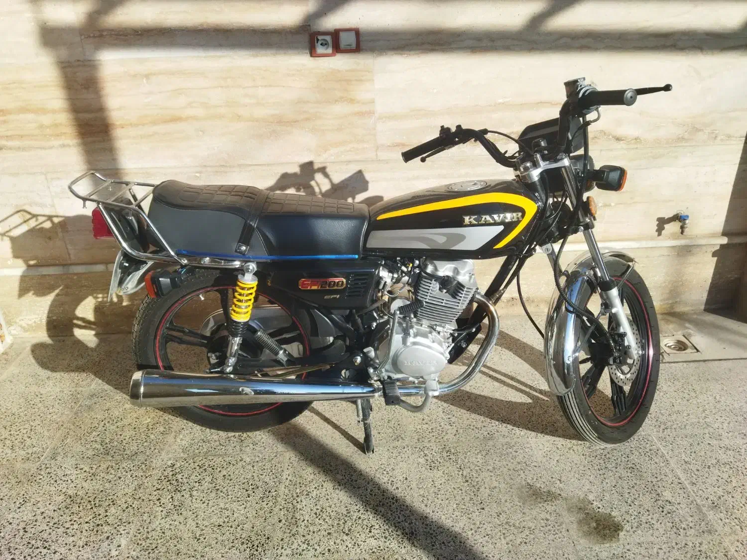 موتور 200|موتورسیکلت|فیروزآباد (فارس), |دیوار