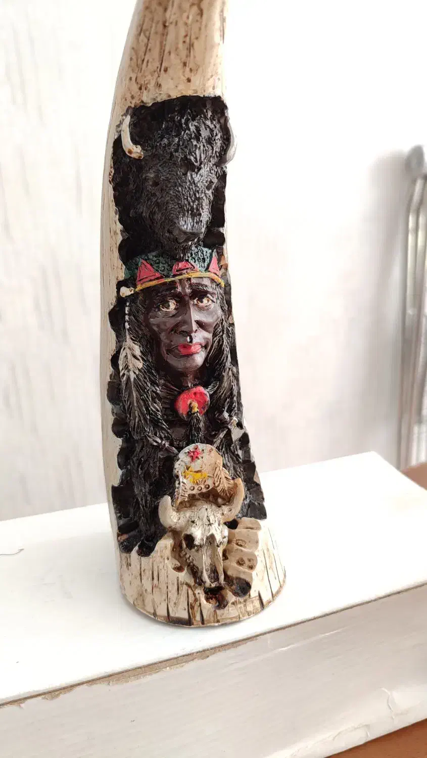 مجسمه سرخپوست|مجسمه، تندیس، ماکت|اصفهان, شاه پسند|دیوار