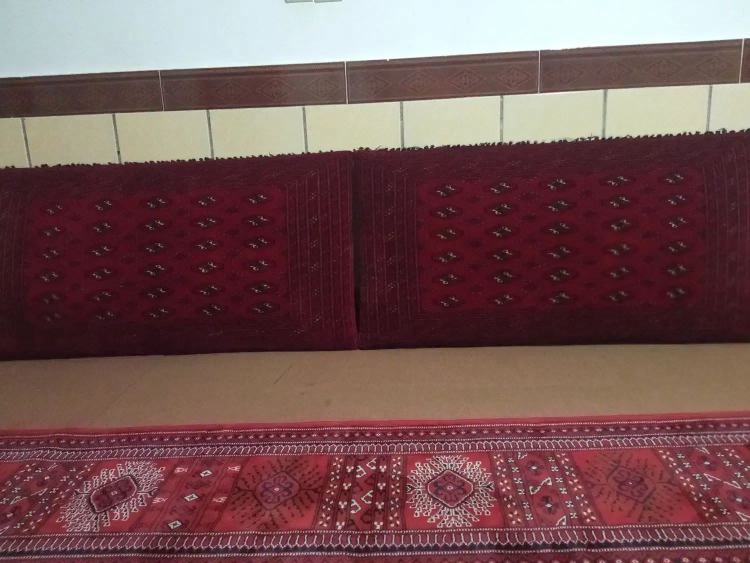 پشتی دستباف|پشتی|آق قلا, |دیوار