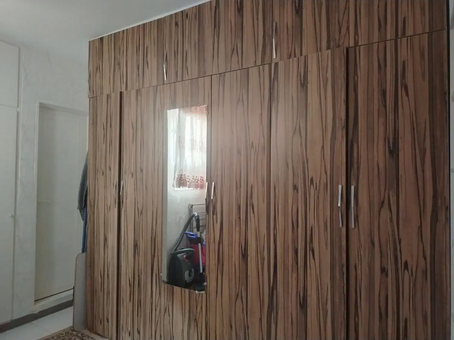 کمد دیواری قابل حمل درحد|جاکفشی، کمد، دراور|تهران, تختی|دیوار