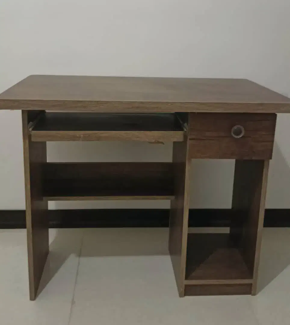 میز و صندلی کامپیوتر|میز تحریر و کامپیوتر|زاهدان, |دیوار