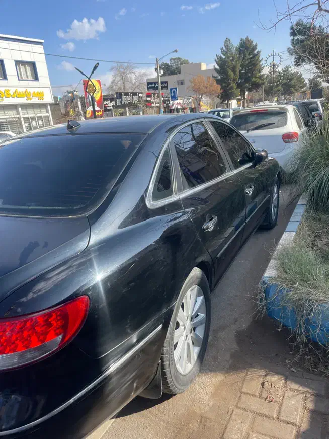 آزرا۲۰۱۰|خودرو سواری و وانت|مشهد, هفده شهریور|دیوار